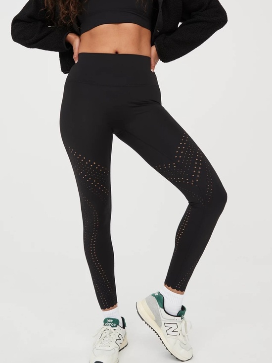 aerie Pants - NWOT OFFLINE by Aerie Goals Laser Cut Leggings in Black Size XS